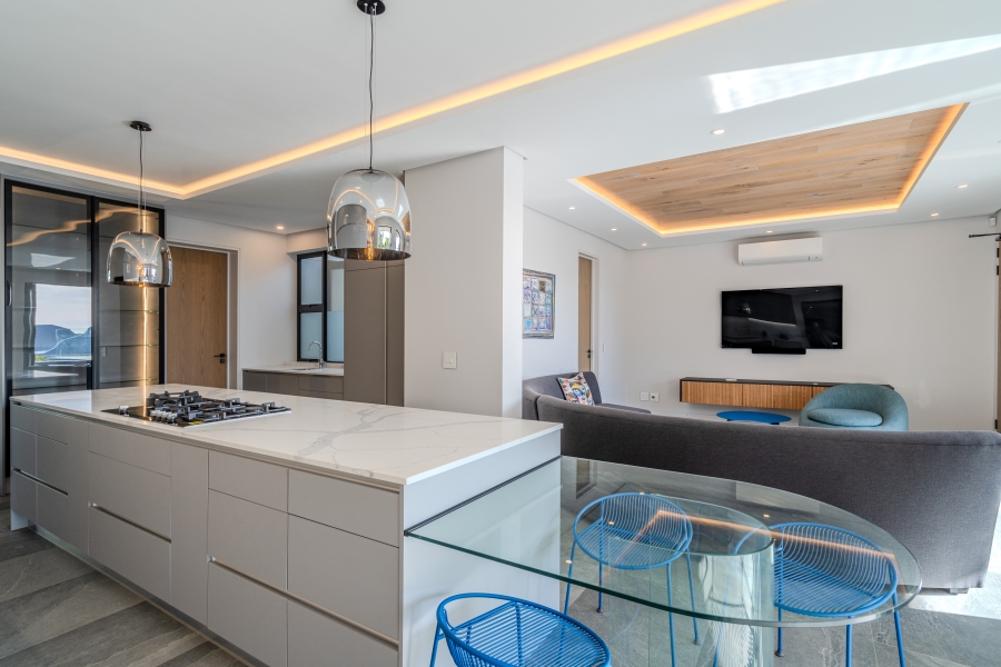 6 Bedroom Property for Sale in Camps Bay Western Cape